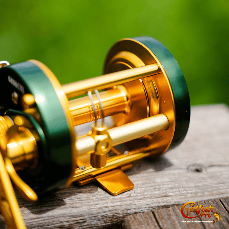 6800 CTS Round Baitcaster Reel