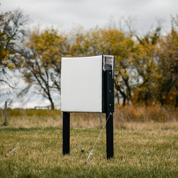 Bulldog Range Dog Archery Target With Outdoor Stand Plus